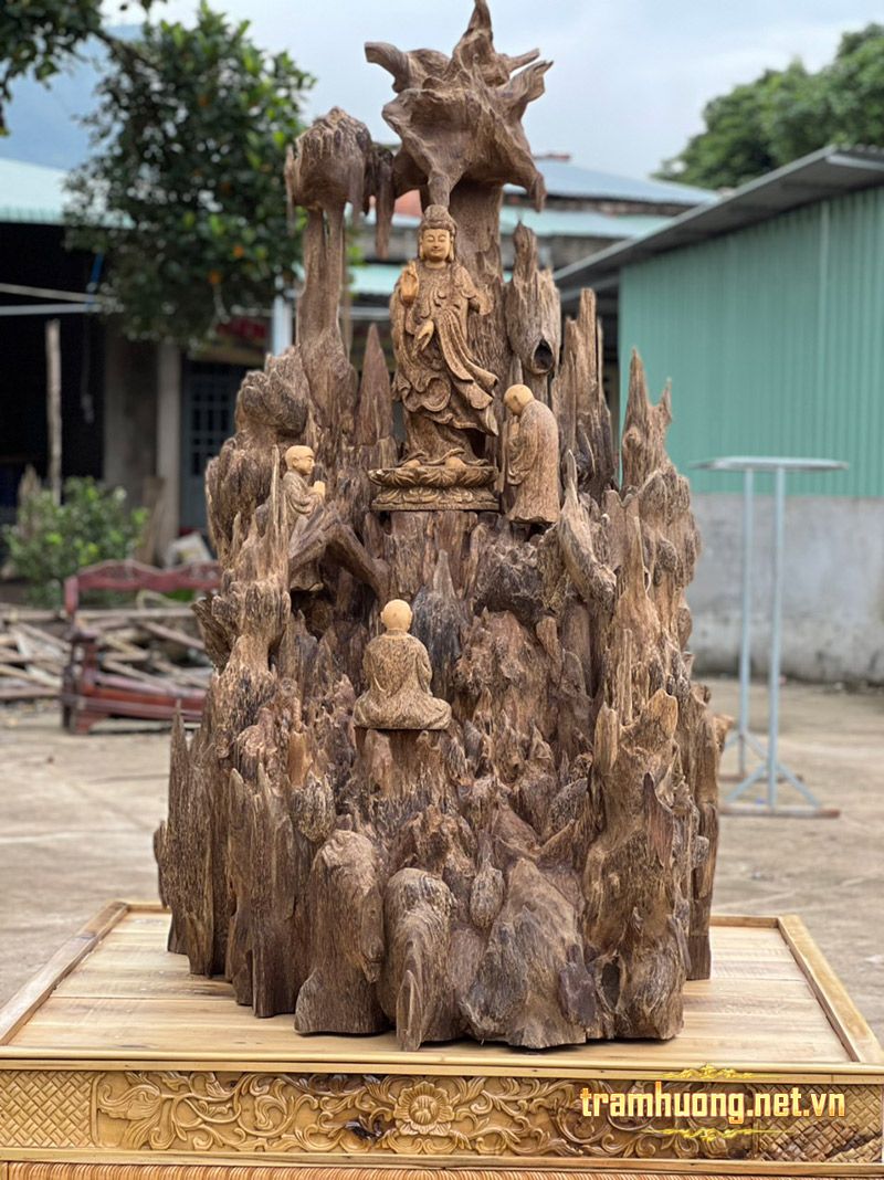 Trầm mỹ nghệ Quan Thế Âm Bồ Tát và Đệ tử 2 Trầm mỹ nghệ Quan Thế Âm Bồ Tát và Đệ tử 2